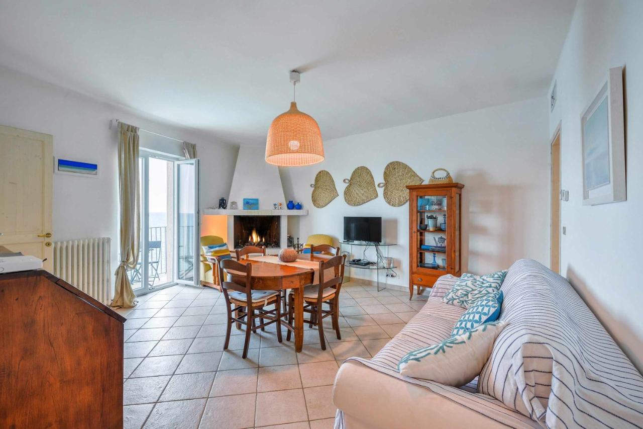 Amoredimare Casa Vacanze Polignano a Mare Luaran gambar